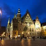 Old Town Romantic Apartment. Breslau-wroclaw. Appartamento *