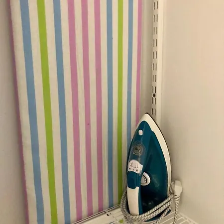 Old Town Romantic Apartment. Breslau-wroclaw. דירה *