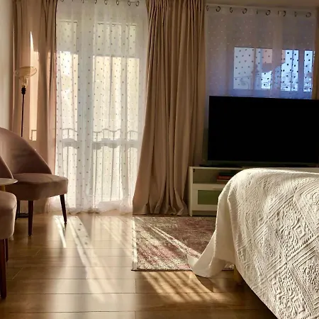 Old Town Romantic Apartment. Breslau-wroclaw. * Breslau