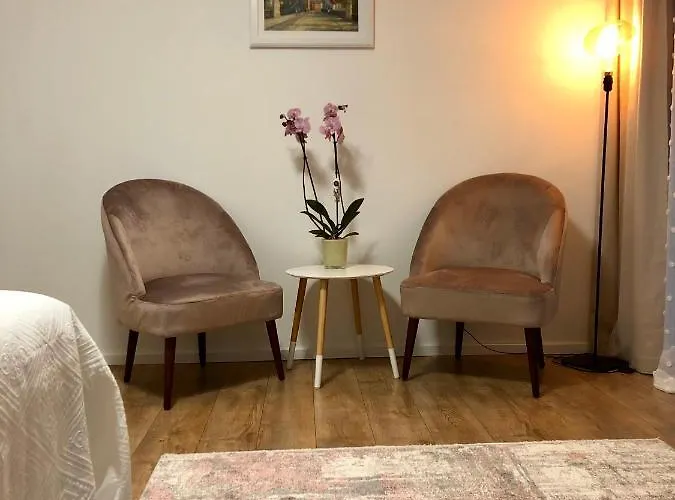 Old Town Romantic Apartment. Breslau-wroclaw.